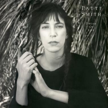 Patti Smith -  Dream of Life